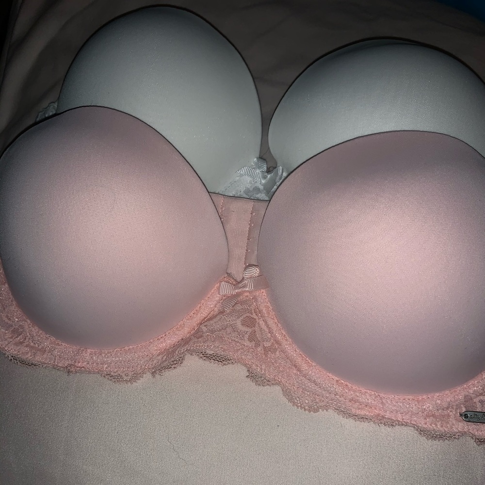 Two push up bras 32C